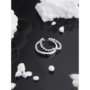 Set di anelli a doppio strato in argento sterling S925 con catena a sfere su nero