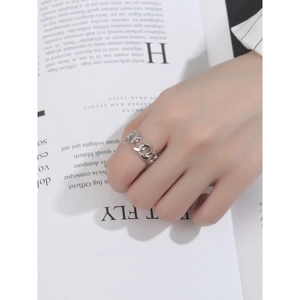 Minimalist S925 sterling silver Cuban link chain ring for women in a sleek modern style