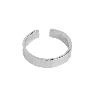 Bague ouverte minimaliste en argent S925 avec texture martelée et anneau réglable femme
