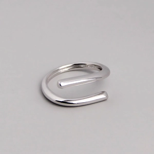 Minimalist S925 sterling silver open spiral ring with a high-polished metallic finish