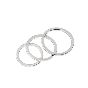 Minimalist S925 sterling silver interlocking triple band ring with a high-polished finish