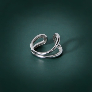 Minimalist double layered wavy 925 sterling silver open ring with polished finish
