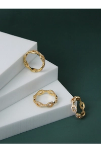 Lot de trois bagues chaîne dorées avec micro-sertissage de zircons blancs