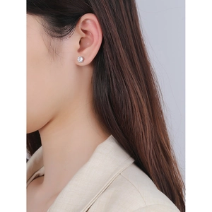 Boucles d'oreilles classiques en argent sterling S925 avec zircon rond brillant et six griffes