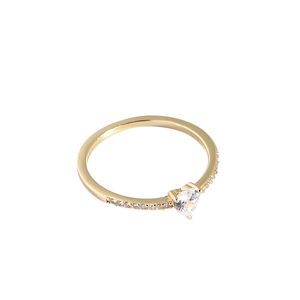 Elegante anello in argento sterling 925 con zircone a cuore e finitura dorata