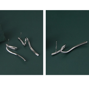 Gros plan de boucles d'oreilles S925 en argent sterling avec oxydes de zirconium