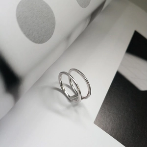 Detail view of double-layer S925 sterling silver ring showing the inner material hallmark