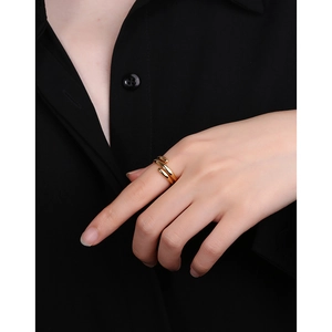 Minimalist S925 sterling silver multi-layer winding ring in golden finish for women