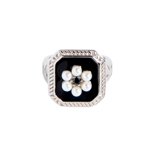 Retro S925 sterling silver ring with black enamel square face and pearl flower design