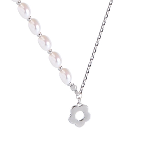 Asymmetric S925 silver necklace featuring white pearls and a hollow flower pendant