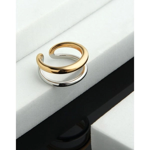 Bague ajustable minimaliste bicolore avec anneaux parallèles dorés et argentés