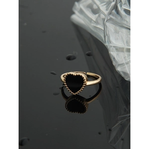 Minimalist S925 sterling silver ring with heart black gemstone and gold bead edges