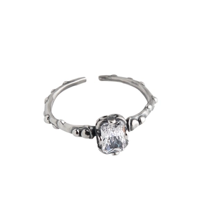 Retro S925 sterling silver open ring with rectangle zircon and embossed texture