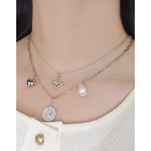 Collier double couche en argent S925 avec cœur, perle baroque et pendentif pièce