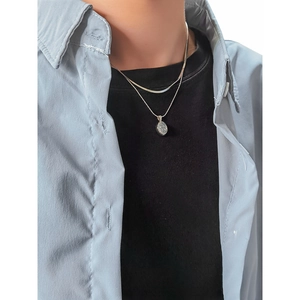 Minimalist S925 sterling silver layered necklace featuring a sleek moonstone pendant