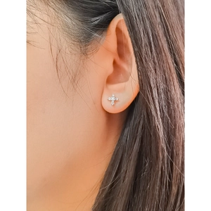 Minimalist S925 sterling silver cross stud earrings with sparkling cubic zirconia on model