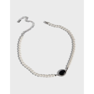 Artificial Pearl Necklace With Oval Black Agate Pendant Zircon Halo 925 Sterling Silver Clasp Vintage Elegant Jewelry For Women