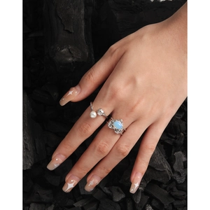 S925 Sterlingsilber Ring-Set mit Perle und blauem Herz auf schwarzer Holzkohle