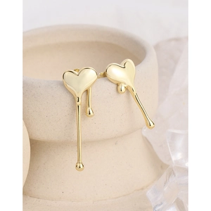 Minimalist S925 sterling silver asymmetrical liquid heart stud earrings in gold finish