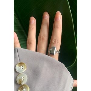 Minimalist S925 sterling silver liquid chain ring with rectangular mirror metal design