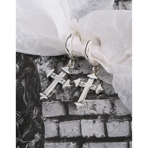 Orecchini a croce minimalisti in argento con zirconi incastonati in stile vintage INS