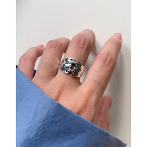 Retro S925 sterling silver wide band ring with vintage cross-tie bandage design