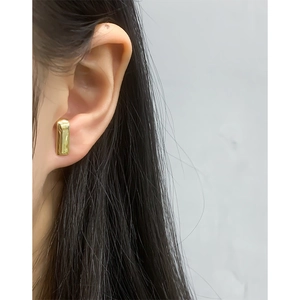 Minimalist gold rectangular ear cuff clip earrings for women with polished finish