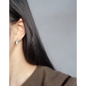 Minimalist S925 sterling silver leaf stud earrings with light green jade bead for women