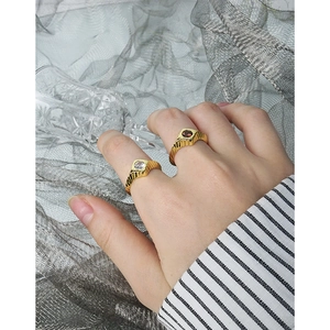S925 silver gold plated geometric open ring with micro inlaid zircon and red stone