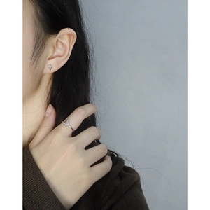 Minimalist S925 sterling silver geometric jewelry set with bubble ring and stud earrings