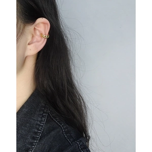 Minimalist gold Cuban chain ear cuff in S925 sterling silver worn on woman's ear