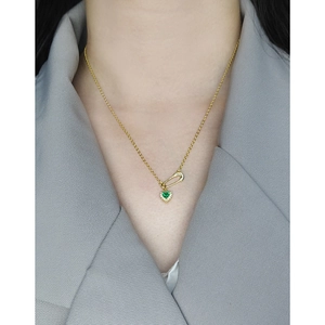 S925 silver gold-plated necklace with green heart pendant and safety pin design