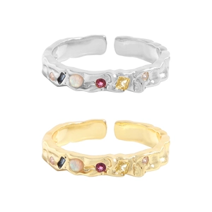 Bagues en argent S925 avec zircons colorés opales et texture lave en or et argent
