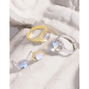 Elegant S925 sterling silver moonstone jewelry set with rings and stud earrings