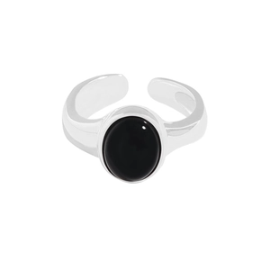 Minimalist S925 sterling silver open ring featuring an oval black onyx gemstone