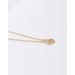 Collier minimaliste en argent S925 doré avec pendentif cadenas cœur et zircon brillant