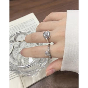 Chic S925 silver conch open ring set with textured band and rectangle zircon stone