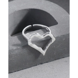 Minimalist S925 sterling silver open ring with irregular hollow heart design in silver