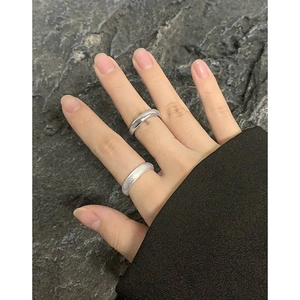 Minimalist S925 sterling silver ring set with polished and matte textures on stone