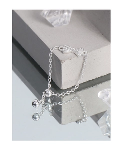 Detail von S925 Silber Schleifenring mit Zirkonia und verstellbarer Zugkette