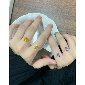 Minimalist S925 sterling silver square gemstone rings with twisted band on female hand
