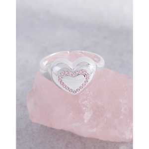 Bague ouverte en argent S925 avec cœur en zircon rose sur socle en cristal