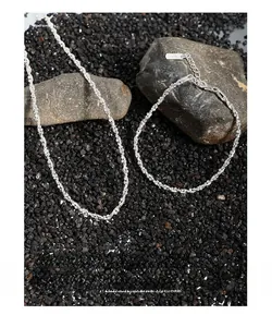 Détail du lot de bracelet et collier en argent S925 avec chaîne corde torsadée