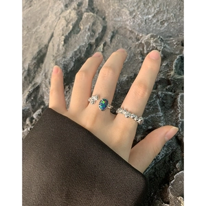 S925 Silber Ringset mit unregelmäßigem Opal und minimalistischem Perlen-Wellendesign