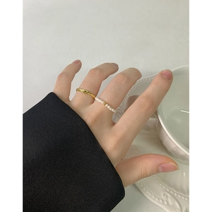 S925 silver minimalist pearl ring set with gold hammered texture for women