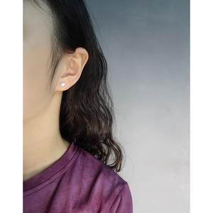 Elegant 925 sterling silver stud earrings featuring 6mm round white pearls for women