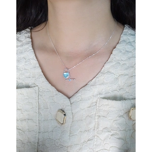 S925 silver necklace featuring a light blue heart pendant and OT toggle clasp closure