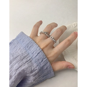 S925 silver ring set featuring intertwined pearl, zircon, and bold chain link design