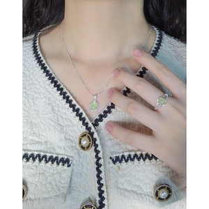 S925 silver jewelry set with light green oval crystal pendant necklace and ring for women