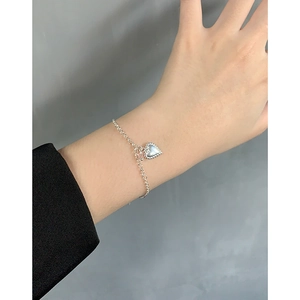Silver S925 heart bracelet for women with white crystal inlay on a delicate chain